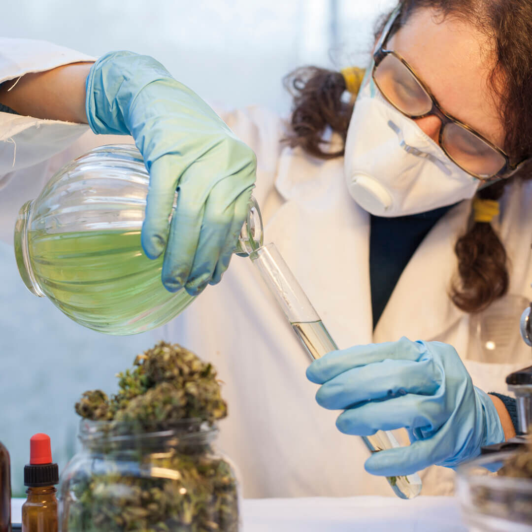 cannabis-testing-iimage16-5155518